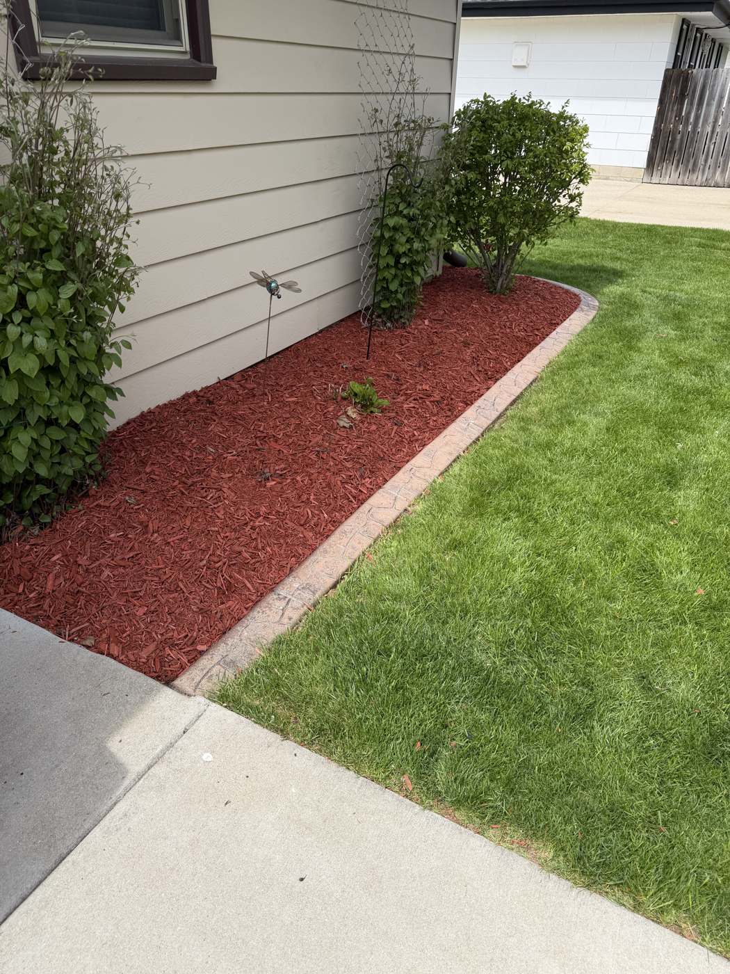 Mulch installation project